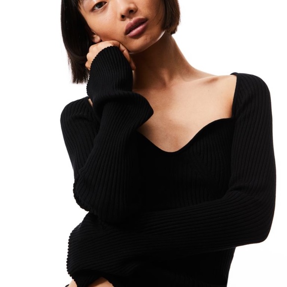 H&M NWOT BUSTIER STYLE TOP TRENDY LONG SLEEVE BLACK SIZE SMALL US EU S NEW TAGS - Picture 3 of 13